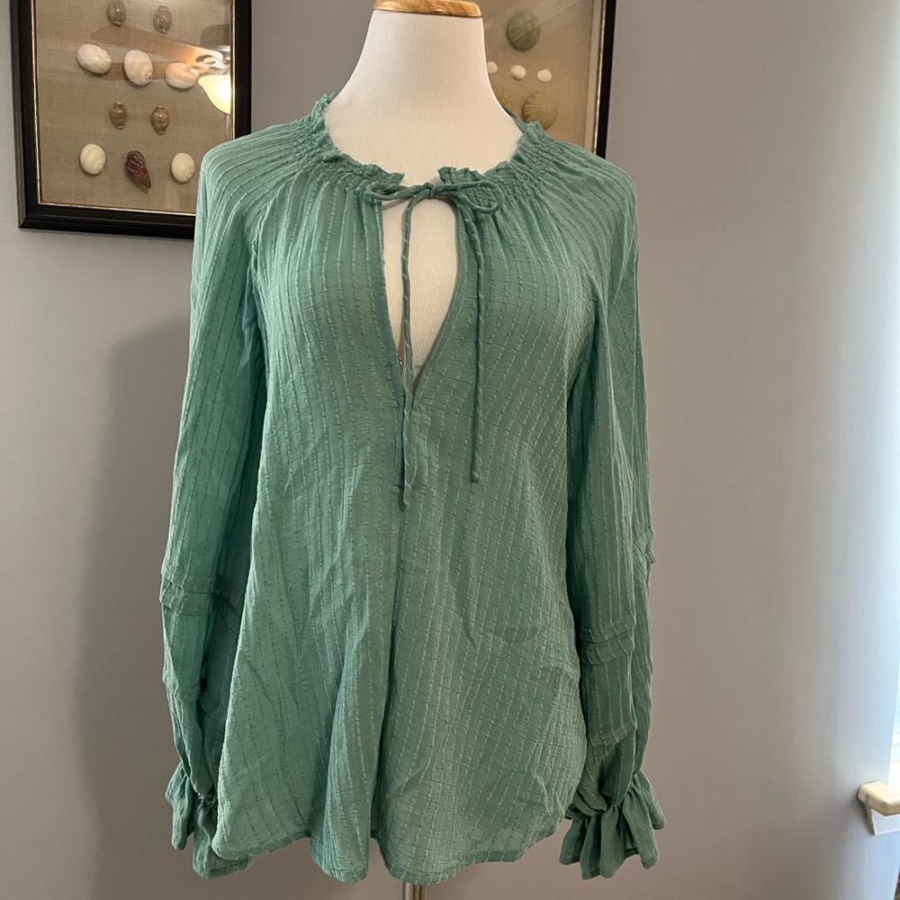 Free People pull over